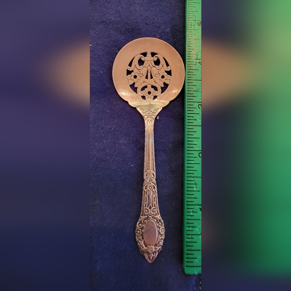 Vintage Oneida Community Rendezvous Pierced Bon Bon Spoon 1938 - Picture 5 of 6